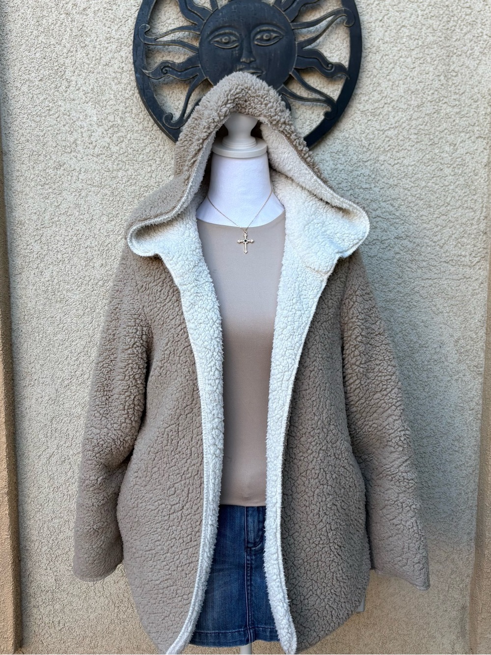 Weatherproof Reversible Tan White Sherpa Hooded Jacket Cozy